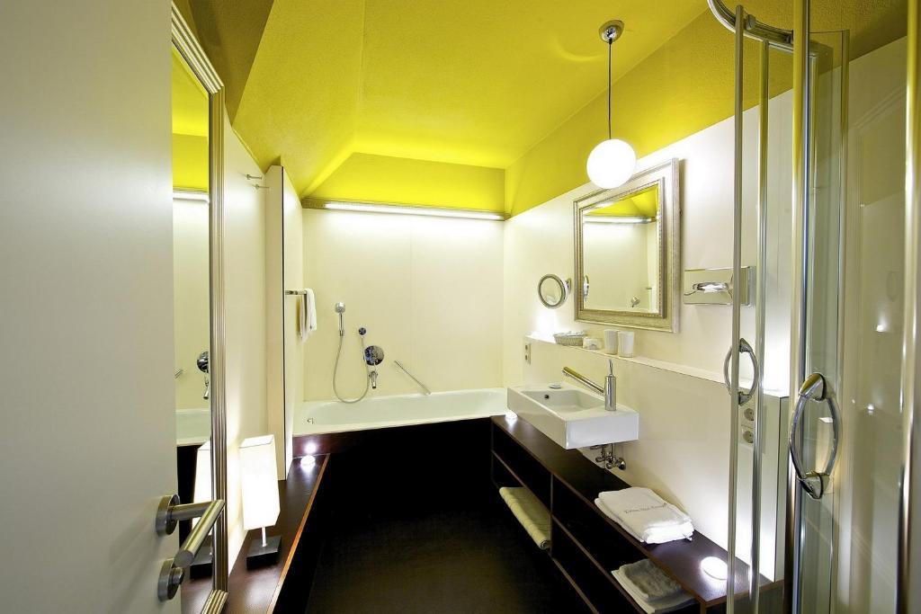 Kleines Hotel Kaernten 菲拉赫 外观 照片