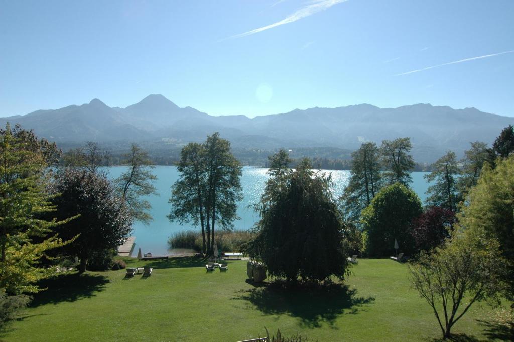 Kleines Hotel Kaernten 菲拉赫 外观 照片
