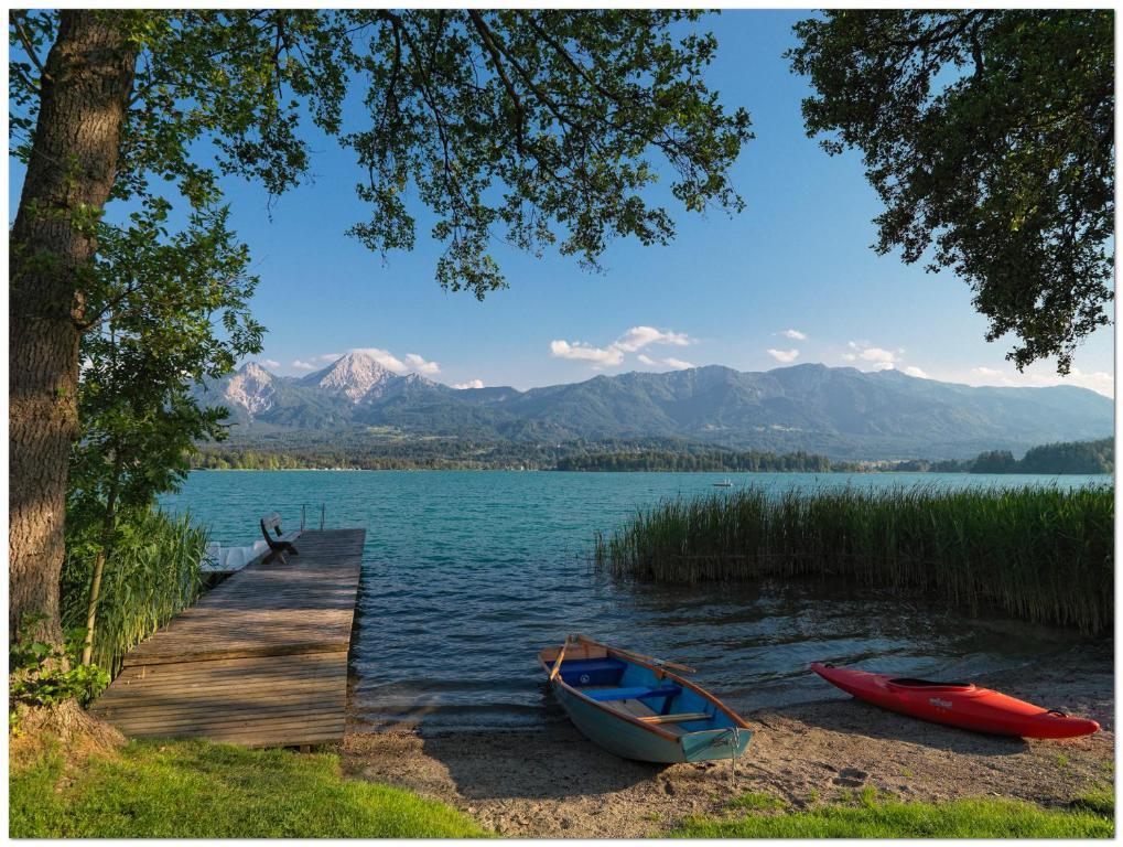 Kleines Hotel Kaernten 菲拉赫 外观 照片